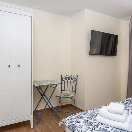 Ferienhaus Lovely In Sveti Viddobrinjski With Wifi *