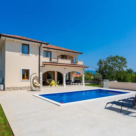 Lovely In Sveti Viddobrinjski With Wifi Holiday home *