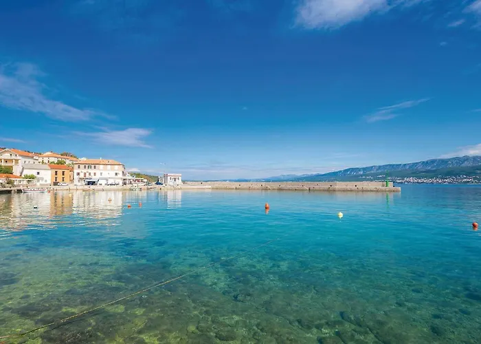 Lovely In Sveti Viddobrinjski With Wifi Ferienhaus