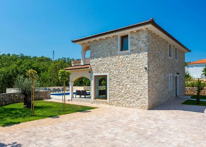 Ferienhaus Lovely In Sveti Viddobrinjski With Wifi *