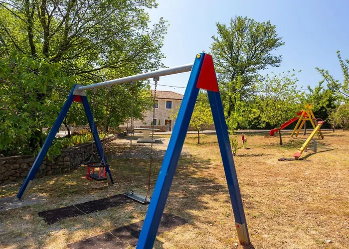 Lovely In Sveti Viddobrinjski With Wifi Ferienhaus Gostinjac