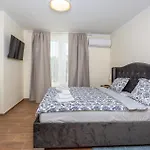 Tatil Evi Lovely In Sveti Viddobrinjski With Wifi *