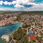 Lovely In Sveti Viddobrinjski With Wifi